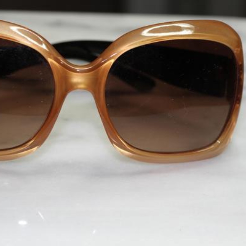 Brown & Gold Rectangular Sunglasses - image 6